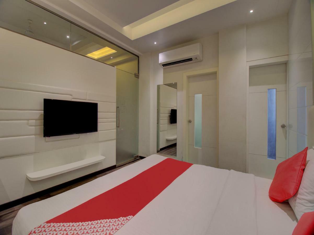 Oyo 35844 Hotel Lotus Residency Sāngli エクステリア 写真