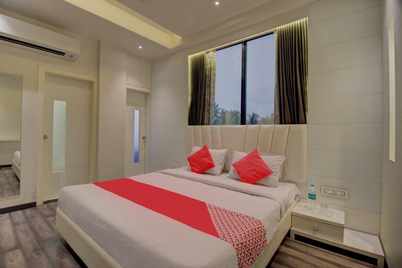 Oyo 35844 Hotel Lotus Residency Sāngli エクステリア 写真